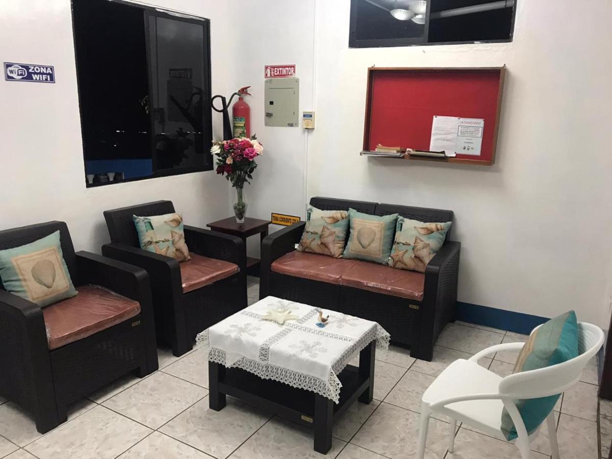Hostal Albatros San Cristóbal Luaran gambar